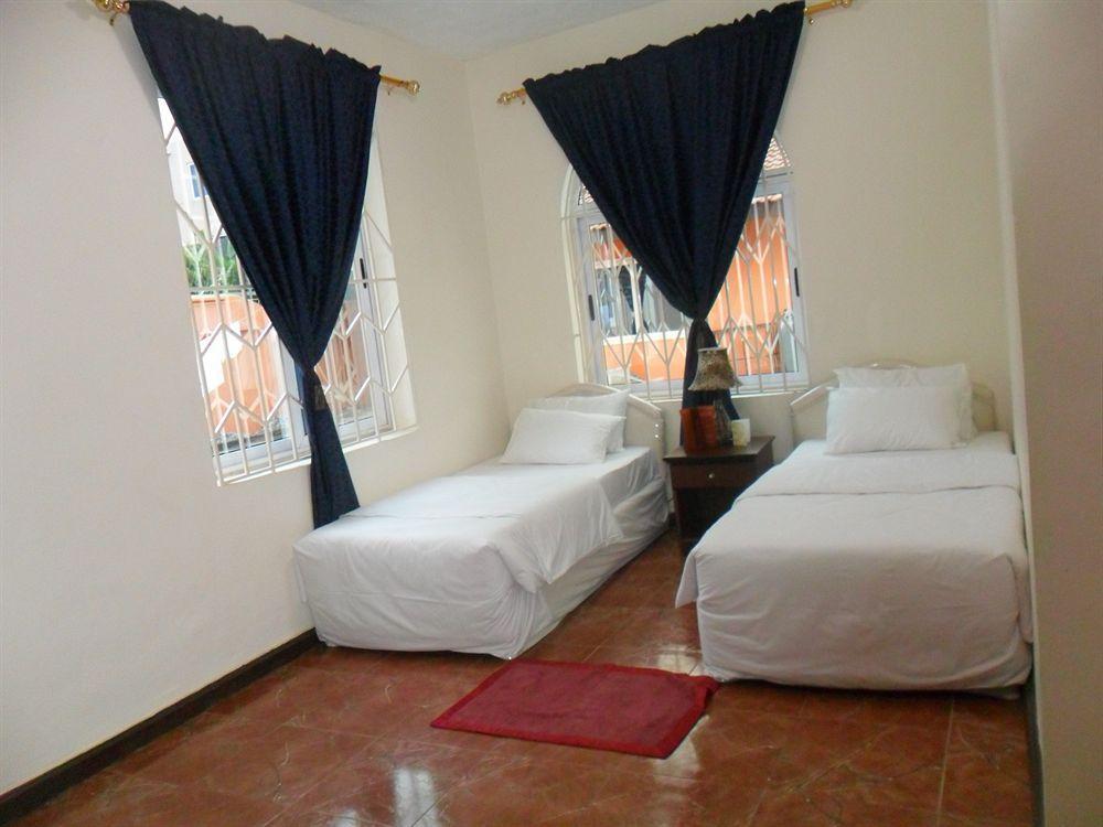 Tribeca Hotel Ghana Accra Extérieur photo