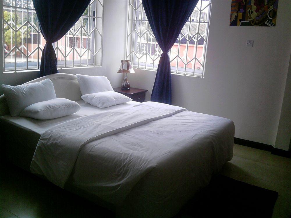 Tribeca Hotel Ghana Accra Extérieur photo