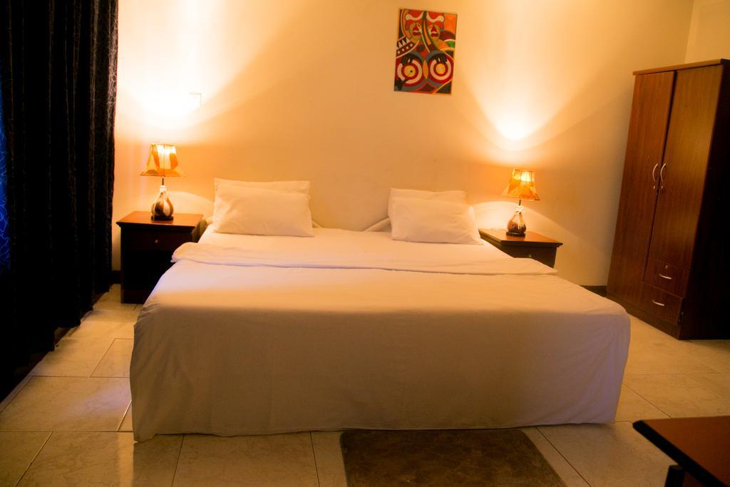 Tribeca Hotel Ghana Accra Extérieur photo