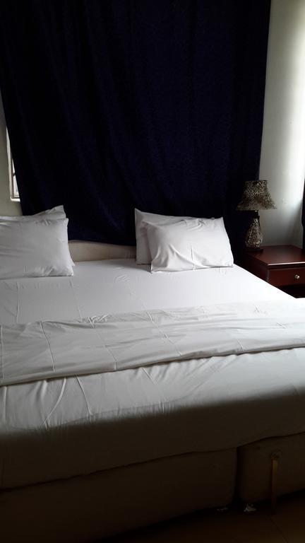 Tribeca Hotel Ghana Accra Extérieur photo