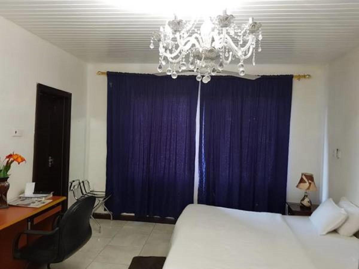 Tribeca Hotel Ghana Accra Extérieur photo