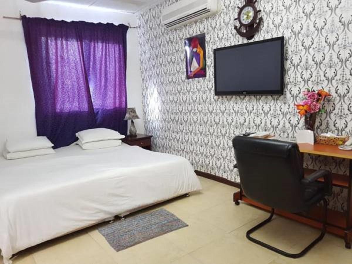 Tribeca Hotel Ghana Accra Extérieur photo